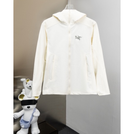 ARC TERYX Jackets for Men in 215304