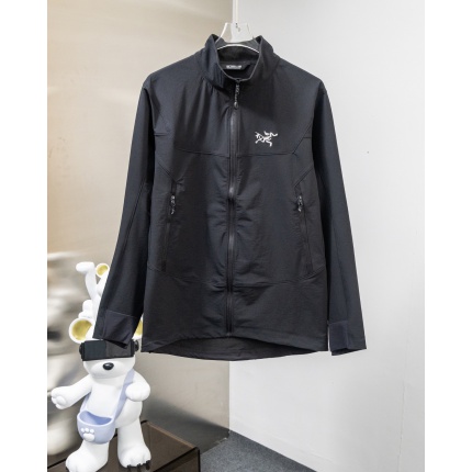ARC TERYX Jackets for Men in 215308