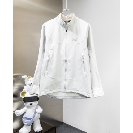 ARC TERYX Jackets for Men in 215310