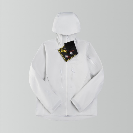 ARC TERYX Jackets for Men in 215323