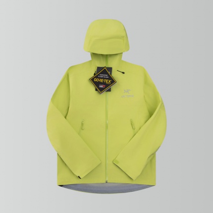 ARC TERYX Jackets for Men in 215332
