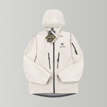 ARC TERYX Jackets for Men in 215344