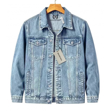 Balenciaga Jackets for Men in 215377