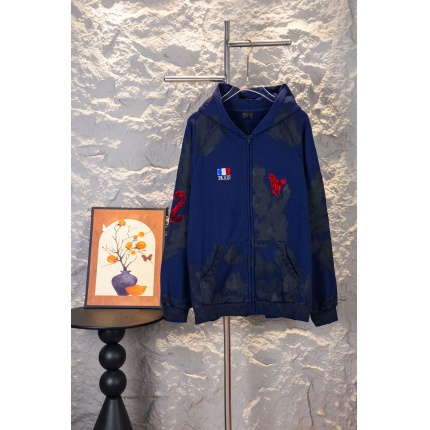 Balenciaga Hoodies for Men in 215383