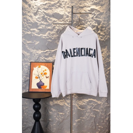 Balenciaga Hoodies for Men in 215386