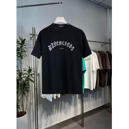 Balenciaga T-shirts for Men in 215409