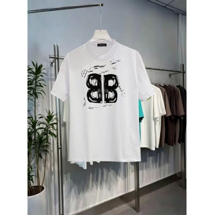 Balenciaga T-shirts for Men in 215411