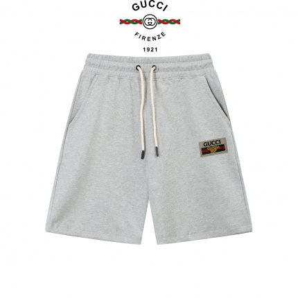 Gucci Short Pants For Men in 215716
