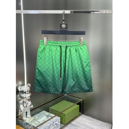 Gucci Short Pants For Men in 215732