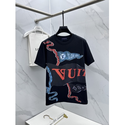 New Arrivals Louis Vuitton T-Shirts Size M-3XL in 215837