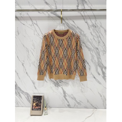 Burberry Sweaters for Men in 216065