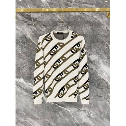 Fendi Sweaters for Men in 216100