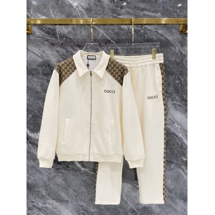 Gucci Tracksuits for Men in 216122