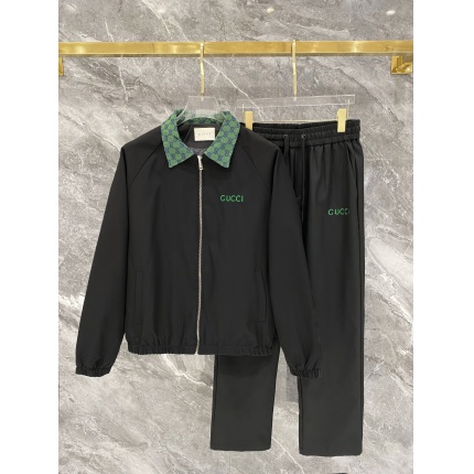Gucci Tracksuits for Men in 216138