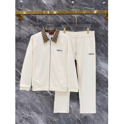 Gucci Tracksuits for Men in 216162