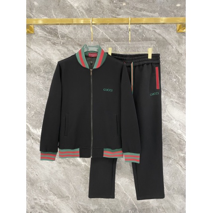 Gucci Tracksuits for Men in 216164