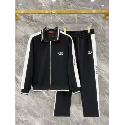 Gucci Tracksuits for Men in 216168
