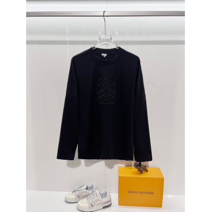 Loewe Long-Sleeved T-shirts in 216186