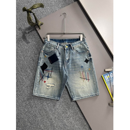 Louis Vuitton Short Jeans For Men in 216234