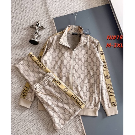 Gucci Tracksuits for Men in 216258