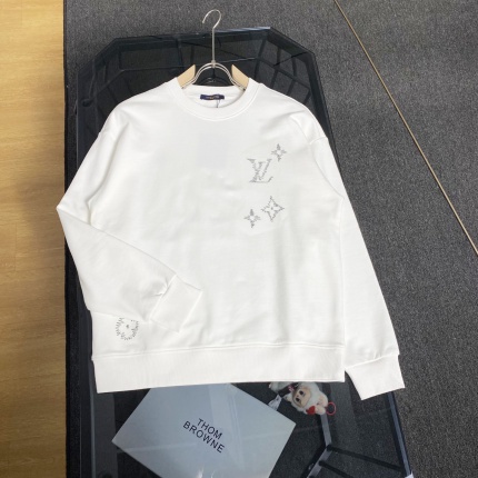 Louis Vuitton Hoodies for Men in 216559