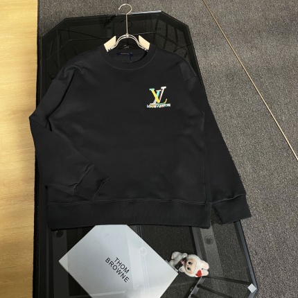 Louis Vuitton Hoodies for Men in 216564