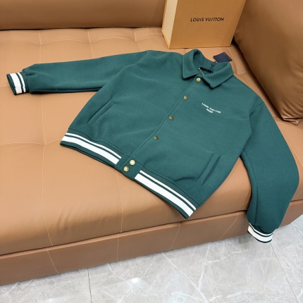 Louis Vuitton Thick Jackets For Men in 216572