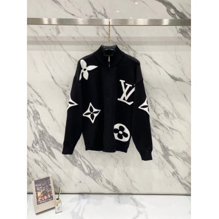 Louis Vuitton Long-Sleeved T-shirts for Men in 216588