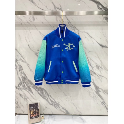Louis Vuitton Thick Jackets For Men in 216600