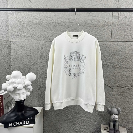 Versace  Long-Sleeved T-Shirts for Men in 216609