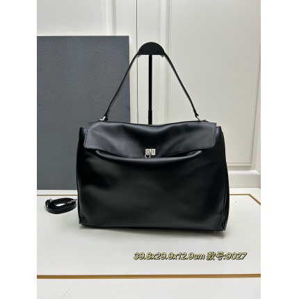 Balenciaga high quality Handbags in 216641