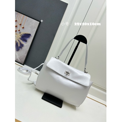 Balenciaga high quality Handbags in 216657