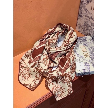 New Dior high-quality scarf in 216703