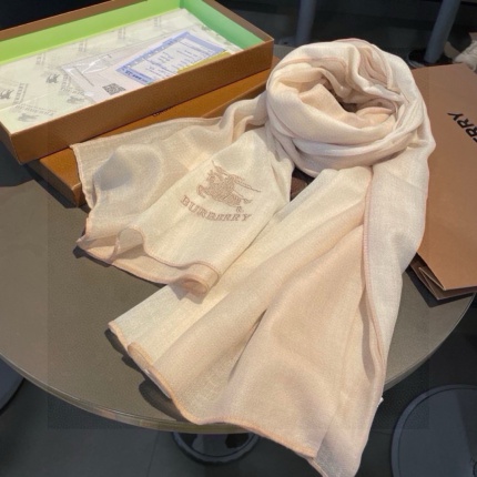 New Burberry high-quality scarf in 216746