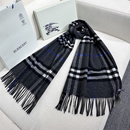 New Burberry high-quality scarf in 216751