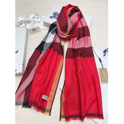 New Burberry high-quality scarf in 216752