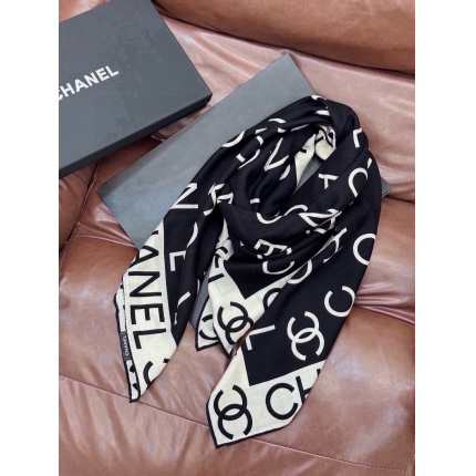 New Chanel high-quality scarf in 216813