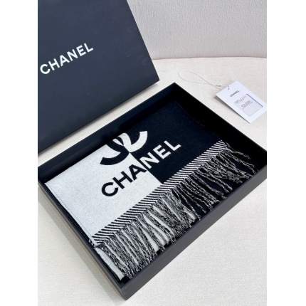 New Chanel high-quality scarf in 216826