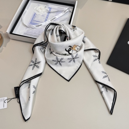 New Chanel high-quality scarf in 216847