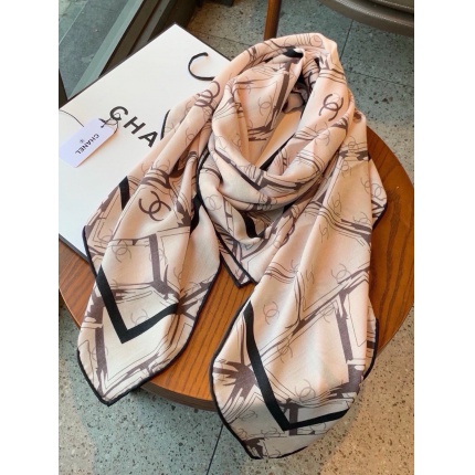 New Chanel high-quality scarf in 216851