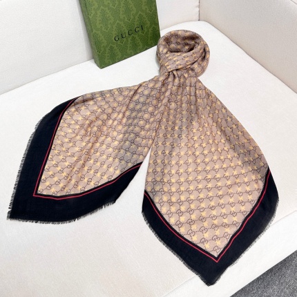New GUCCI high-quality scarf in 216863