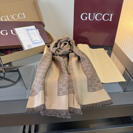 New GUCCI high-quality scarf in 216867