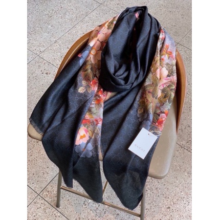 New GUCCI high-quality scarf in 216880