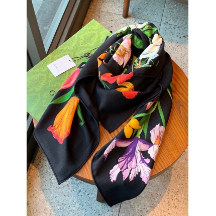 New GUCCI high-quality scarf in 216900