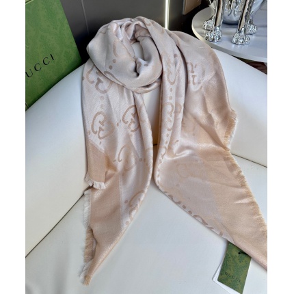 New GUCCI high-quality scarf in 216912