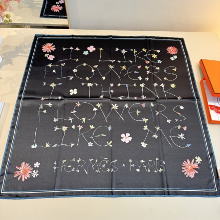 New Hermes high-quality scarf in 216975
