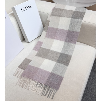 New Loewe high-quality scarf in 216997