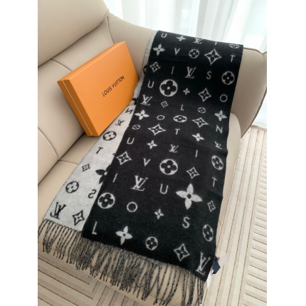 New Louis Vuitton high-quality scarf in 217014