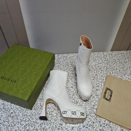 Gucci Boots For Women in 217055