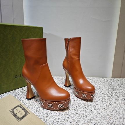 Gucci Boots For Women in 217056
